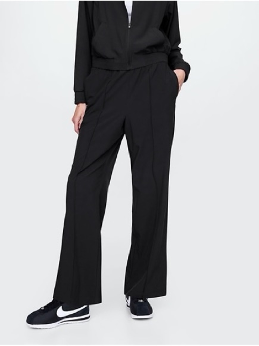 GAP GapFit Tech High Rise Split-Hem Pants M